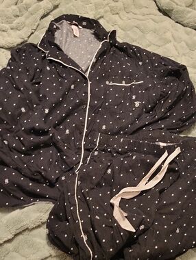 Victoria's Secret Black Dot Print Pajama Set with White Trim